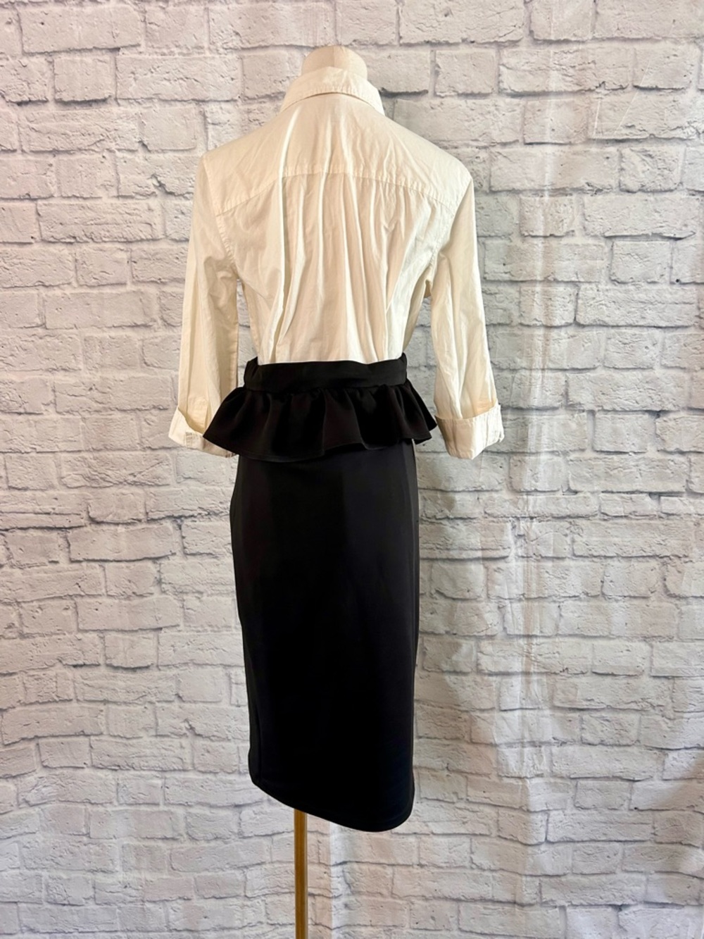 2 Piece Styled Outfit White Blouse w Gems Collar Black Peplum Pencil Midi Skirt - Picture 8 of 12